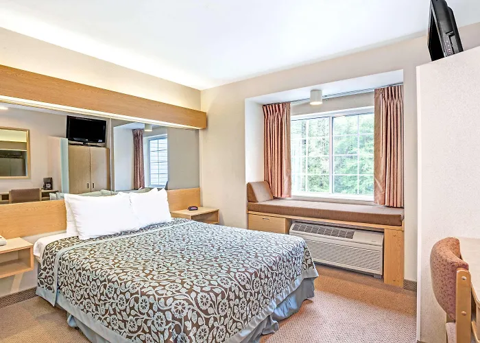 Days Inn By Wyndham Sturbridge